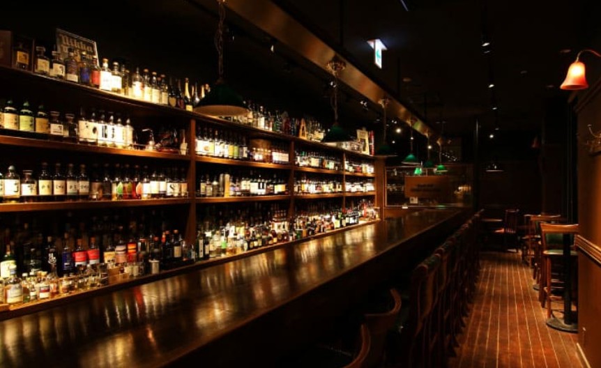 ANNIE HALL BAR