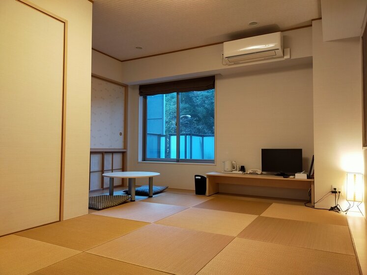 HOTEL松本屋1725 和室