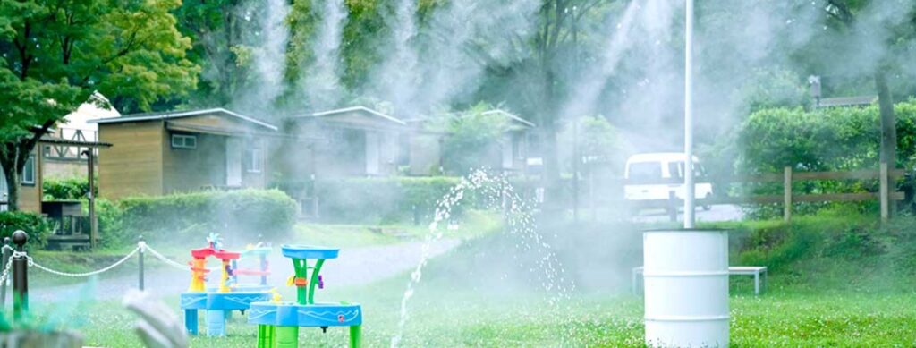 夏季限定の水遊びエリア