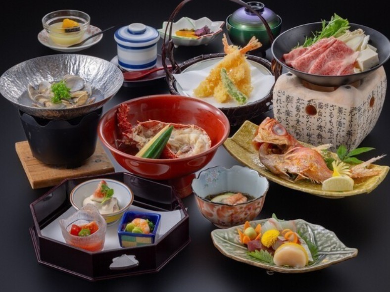 大人用食事の一例