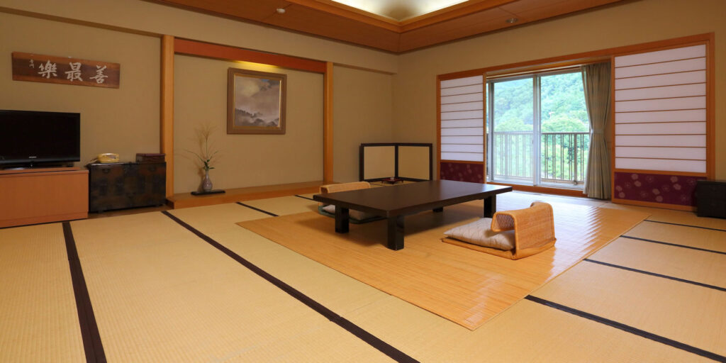 花のおもてなし 長生館　20畳客室