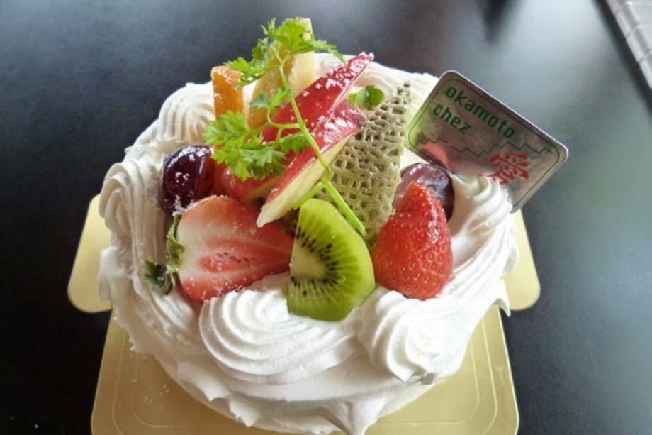 お祝いケーキ 東園