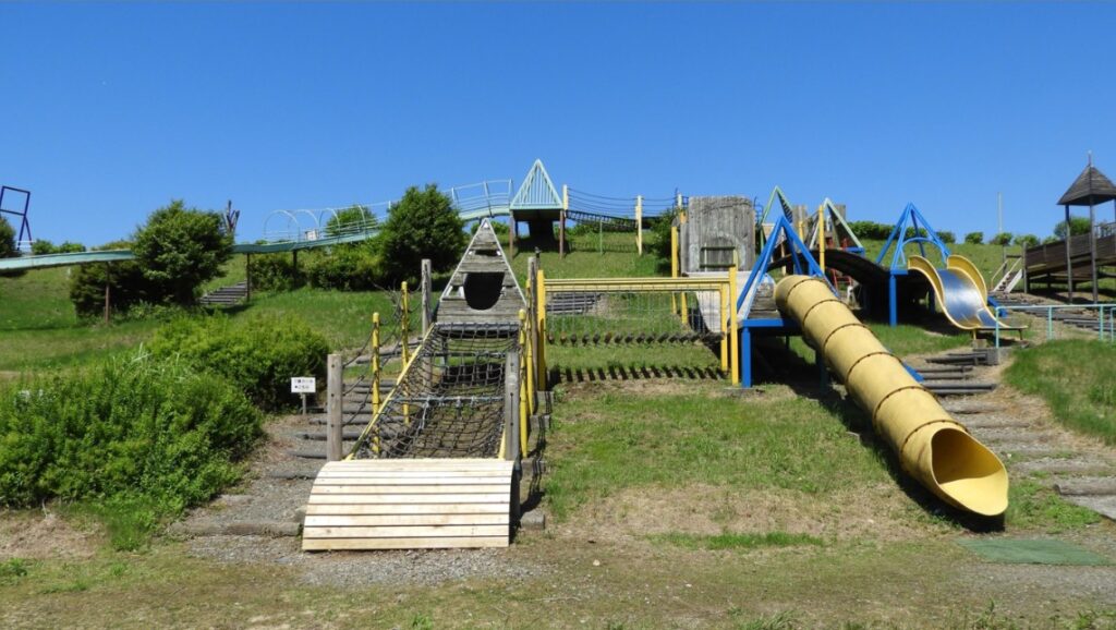 屋外アスレチック