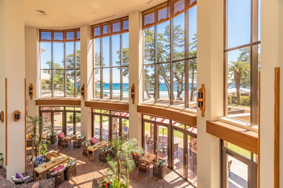 ティーラウンジ　フローラ