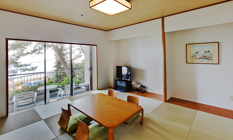 客室　メゾネットC