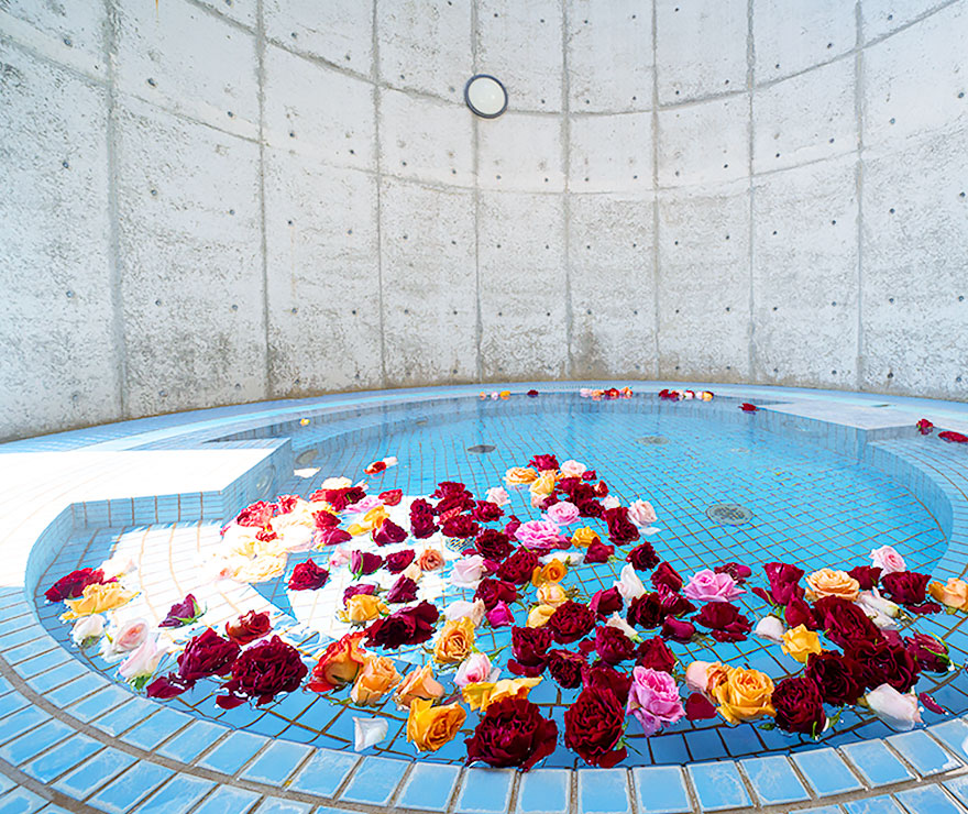 ホテルベルヴェデーレ 露天風呂 薔薇