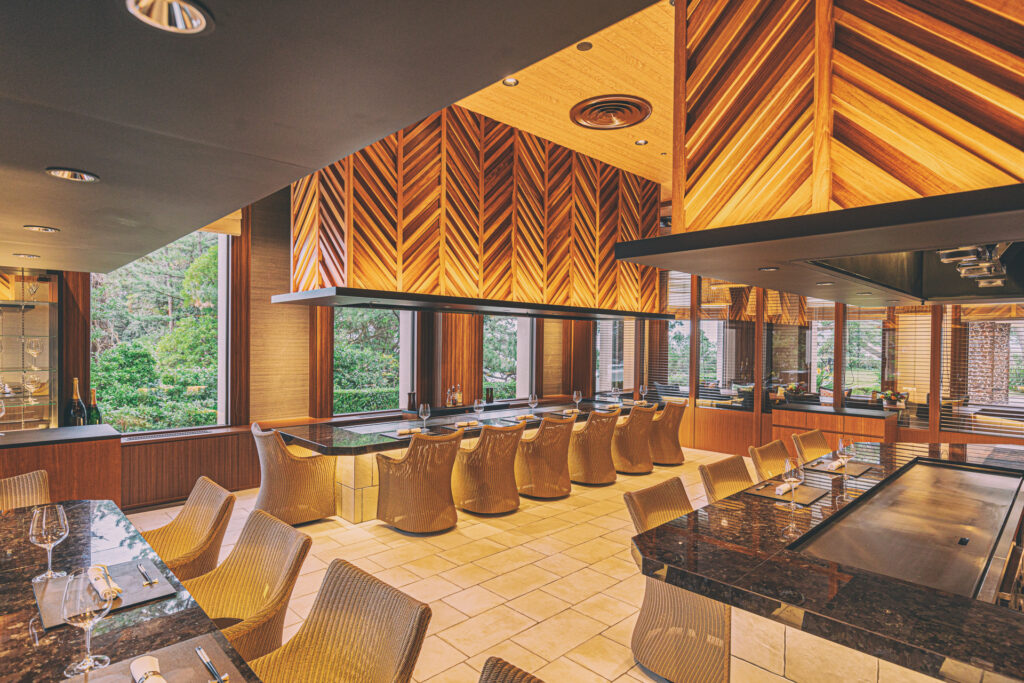 鉄板焼き　潮砂亭