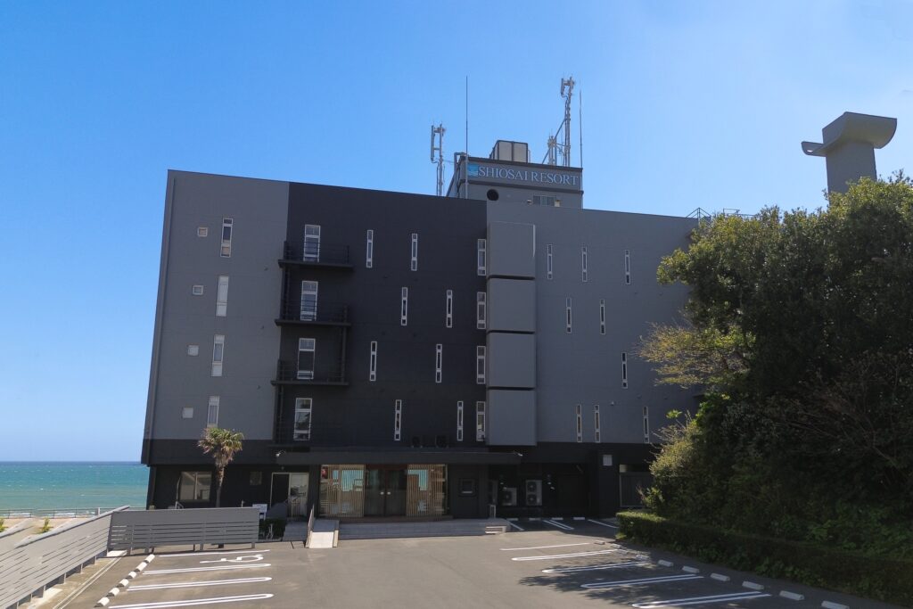 外観　潮騒リゾート鴨川