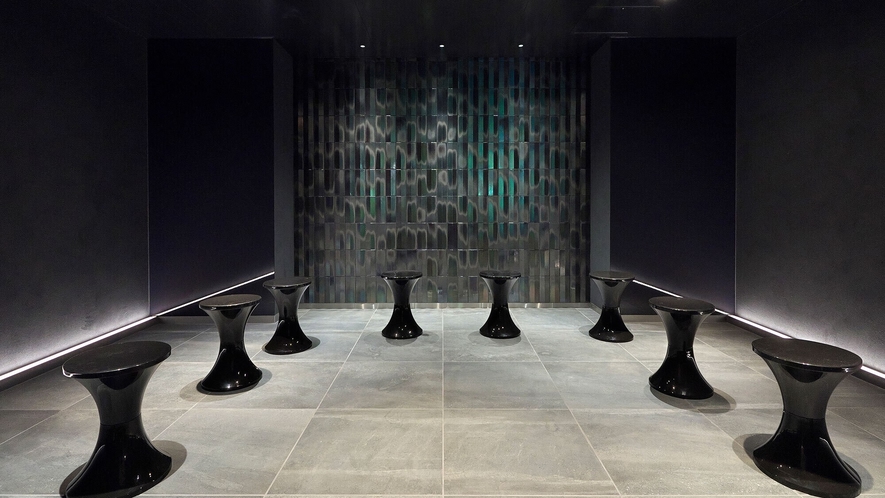 ブラッククールルーム