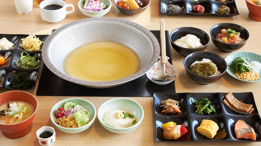 朝食 レストランうららか