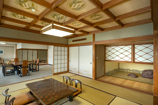 ホテルニューアカオ　客室　和室二間