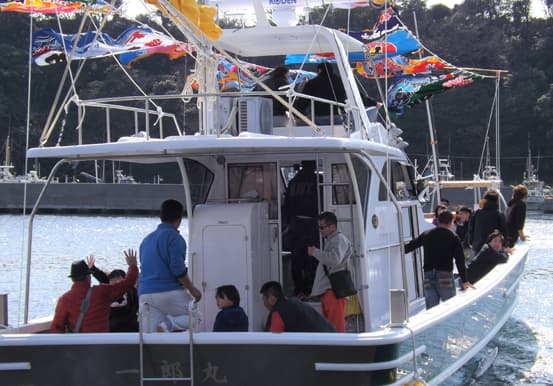 民宿 一郎丸　釣り船