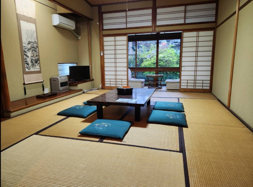 和室10畳の客室