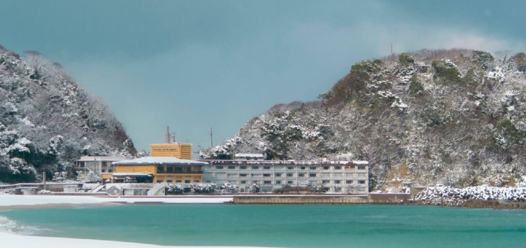 奥城崎シーサイドホテル 外観