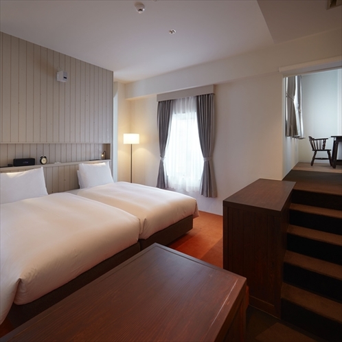 旧館　スイート　室内階段