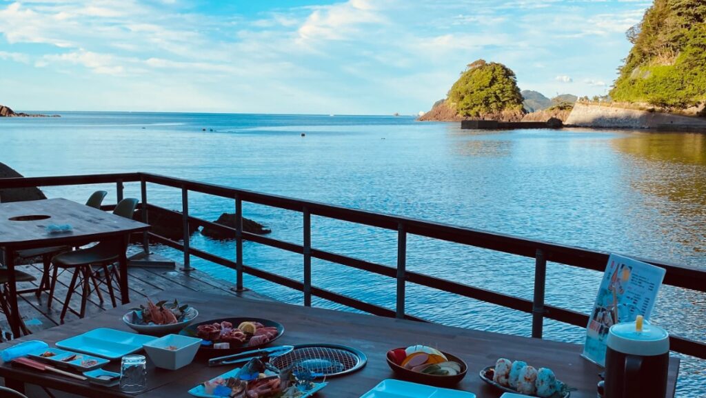 海上テラスでのBBQ