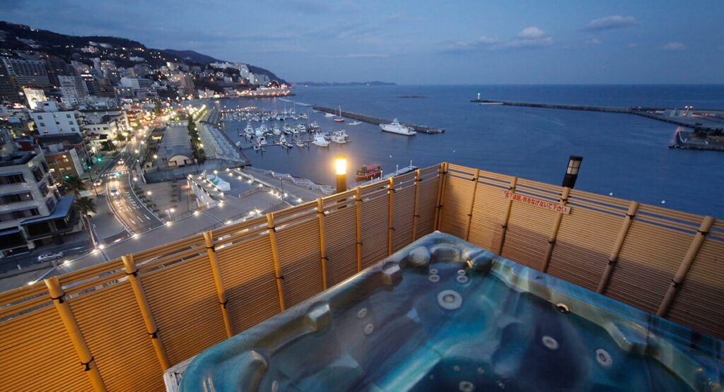 熱海 玉の湯ホテル 露天風呂