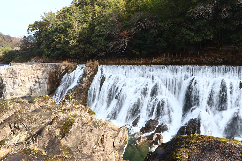 花の木公園 奥三河のナイアガラの滝