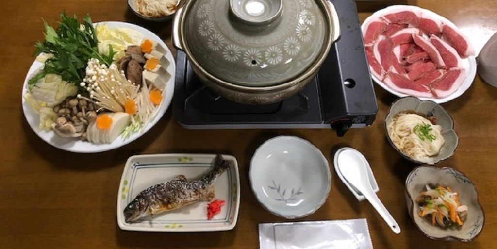 料理一例　かわらび荘