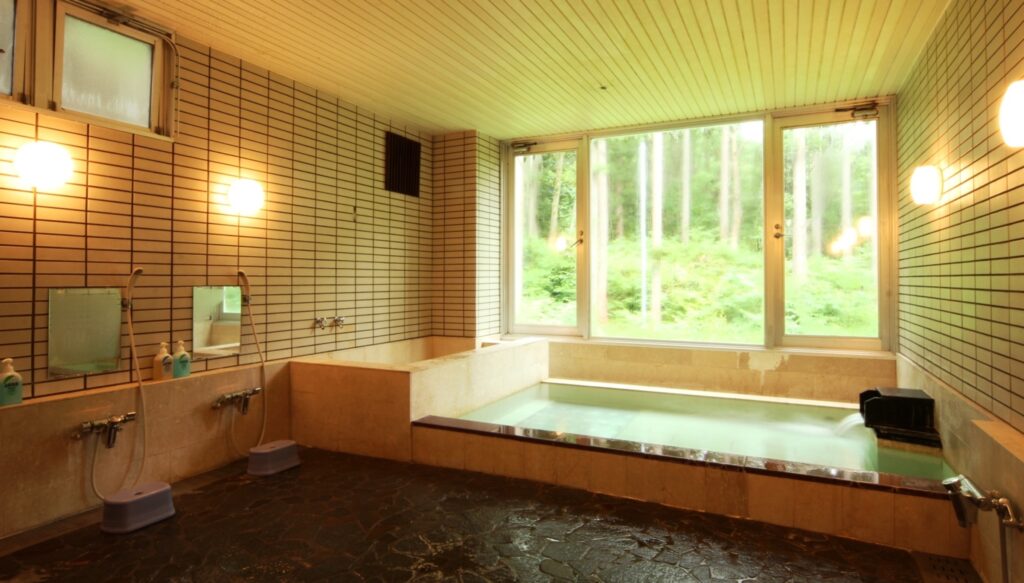 大浴場　ホテル若月