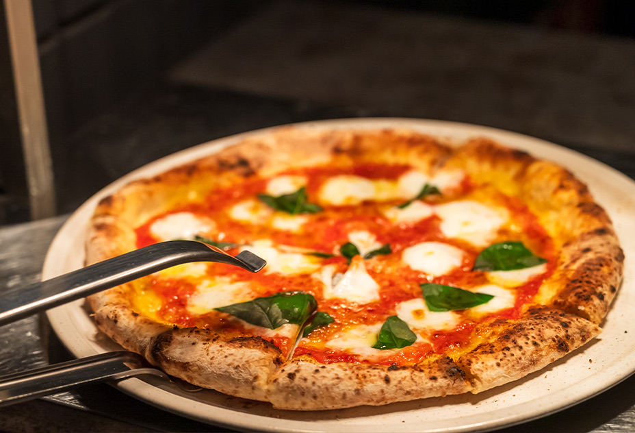 石窯ピッツァ　GLAMPROOK飯綱高原