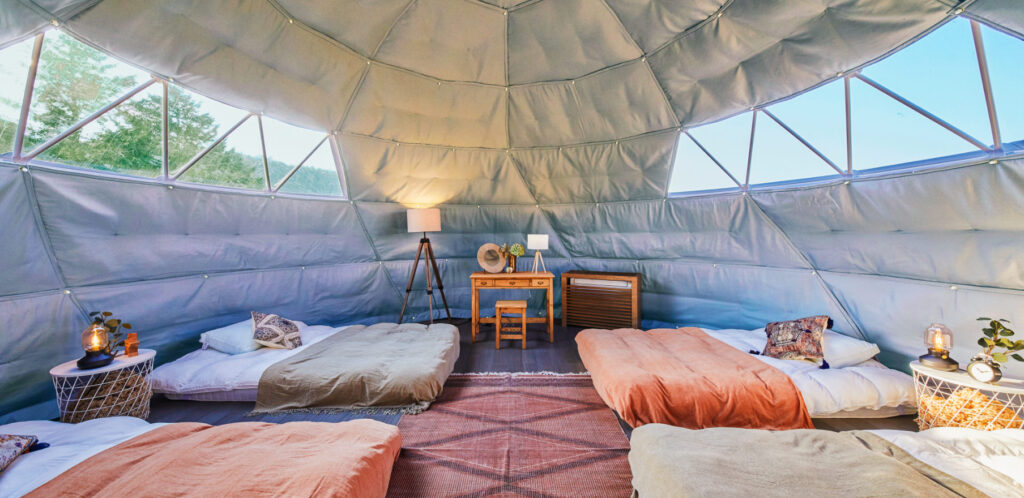 ツインドーム　GLAMPROOK飯綱高原