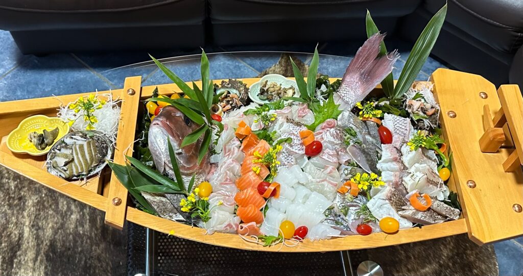 オーシャンビュー民宿 音松 料理 船盛