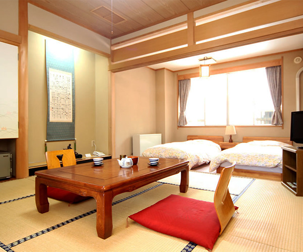 客室　ホテル若月