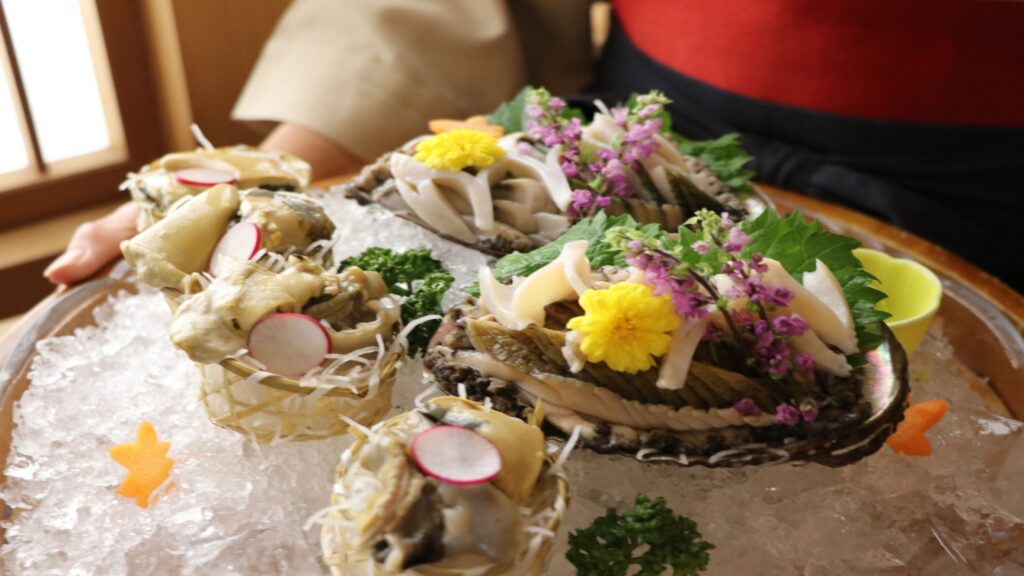 越前ガニと天然あわびの宿 ホテル割烹石丸　料理　あわび