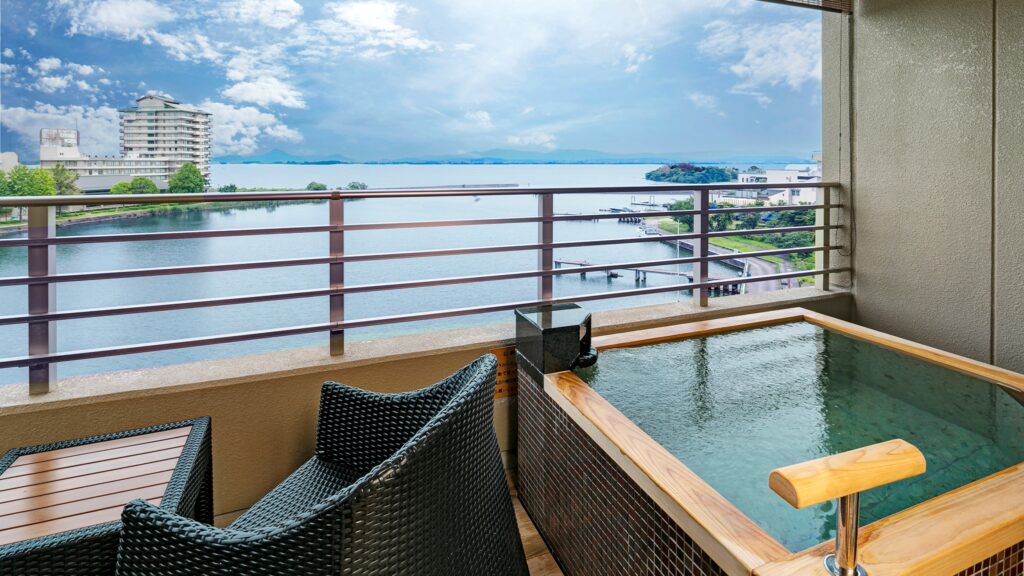 おごと温泉 びわこ緑水亭 萬葉露天風呂