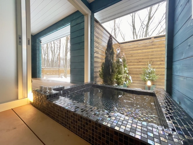 コテージの露天風呂 エンゼルフォレスト 白河高原