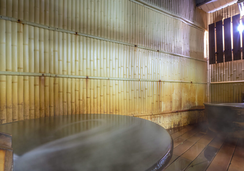 三陽荘　露天壺湯