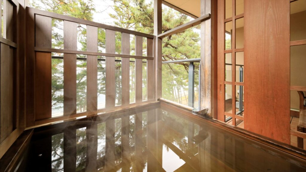 浜べの料理宿 宝来館 露天風呂付和洋特別室