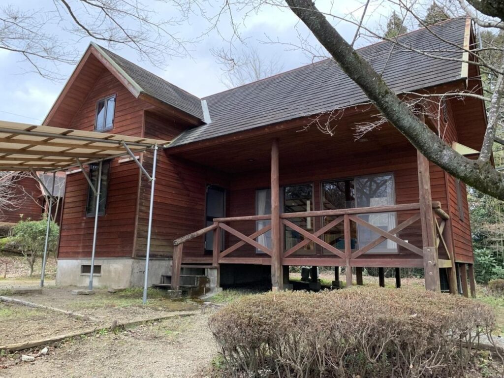 奥霧島 皇子原公園 キャンプ場　コテージB外観