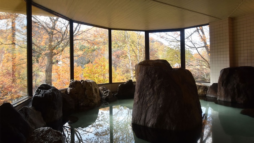 大浴場　たきのうえホテル渓谷