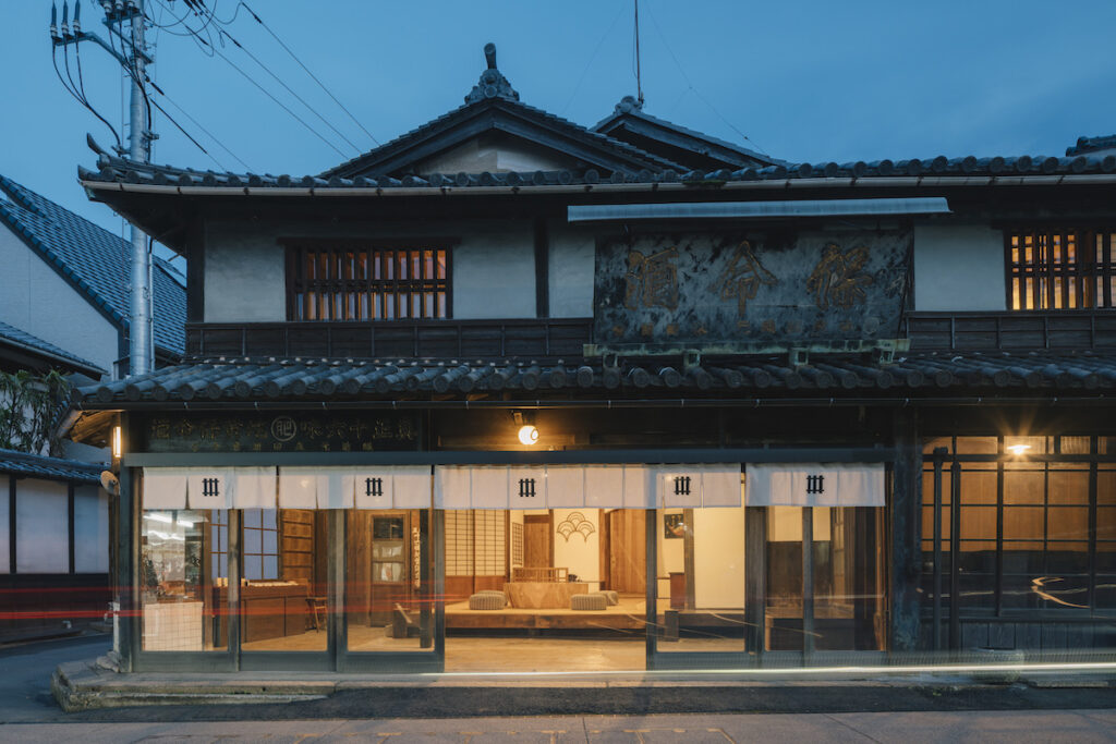 外観　NIPPONIA　鞆　港町