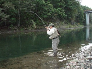 釣り　たきのうえホテル渓谷