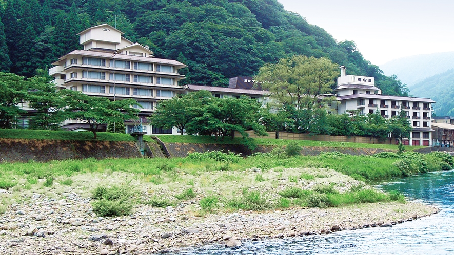 ゆめみの宿　観松館　外観